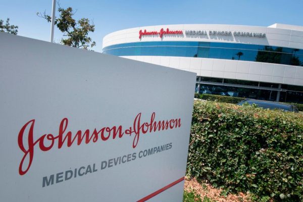 Johnson & Johnson lança plataforma para varejistas