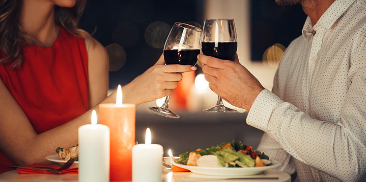  Delivery deve dobrar venda de jantares românticos no Dia dos Namorados