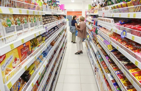  Fluxo em supermercados e atacarejos volta a níveis pré-pandemia