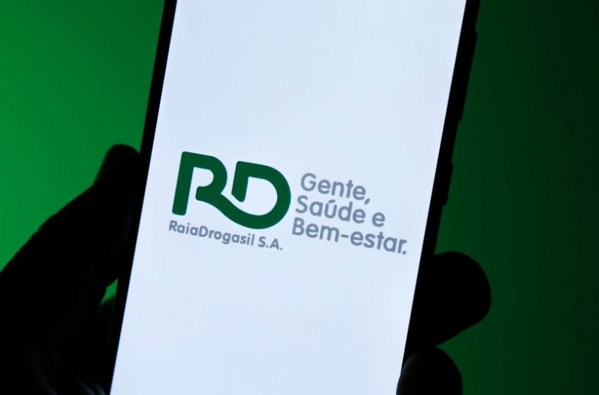  Raia Drogasil investe R$ 750 mil em projeto de saúde mental